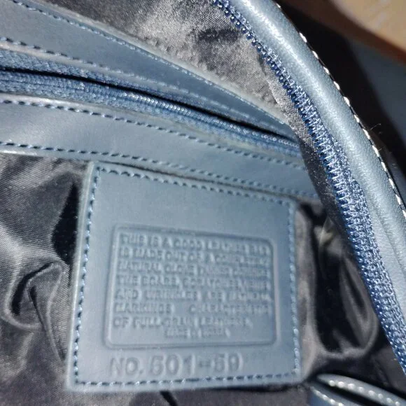 Tocca vintage  Navy Blue Shoulder Bag - Picture 8 of 11